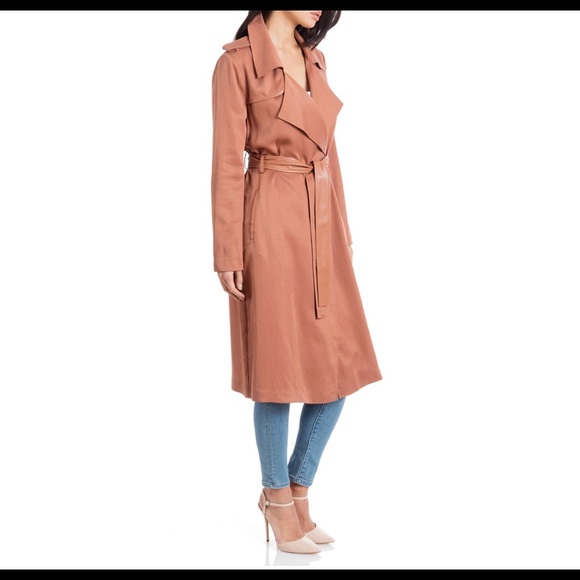 Badgley Mischka Angelina Tencel Trench 